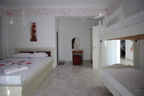 Hotell Poseidon Ksamil